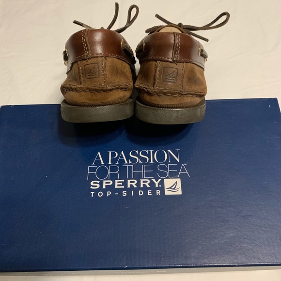 Like New Sperry Authentic Original Boat Shoes - Picture 4 of 8